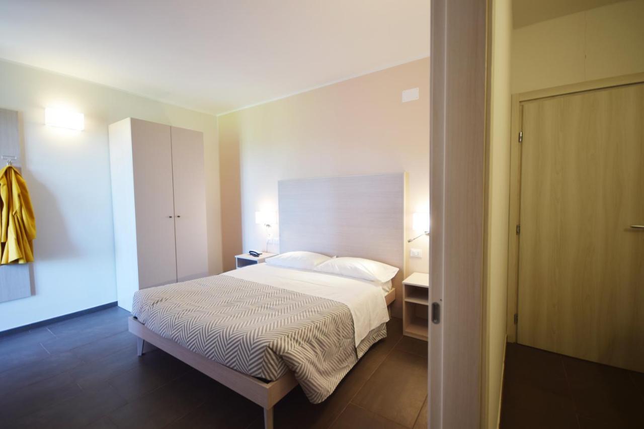 Hotel La Siesta Torino di Sangro Esterno foto