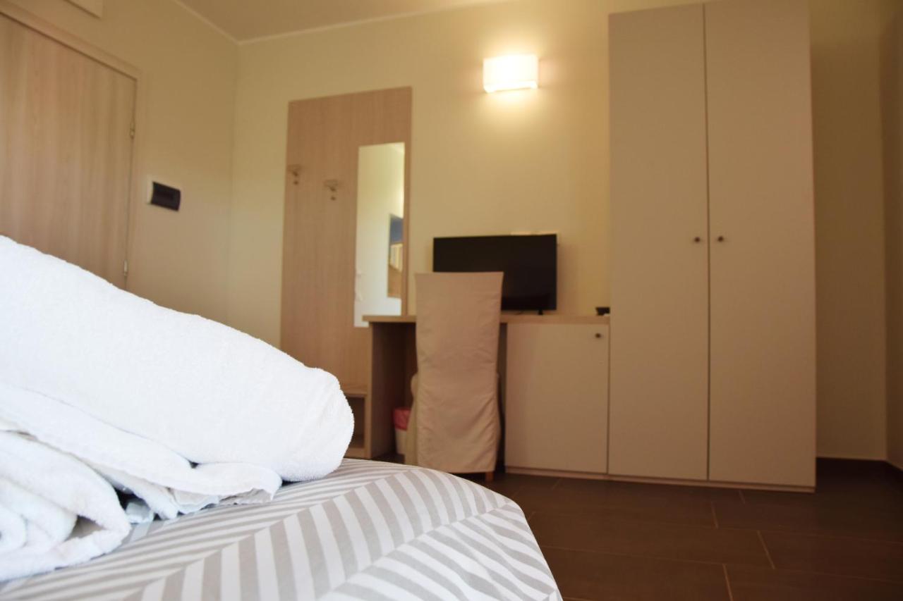 Hotel La Siesta Torino di Sangro Esterno foto