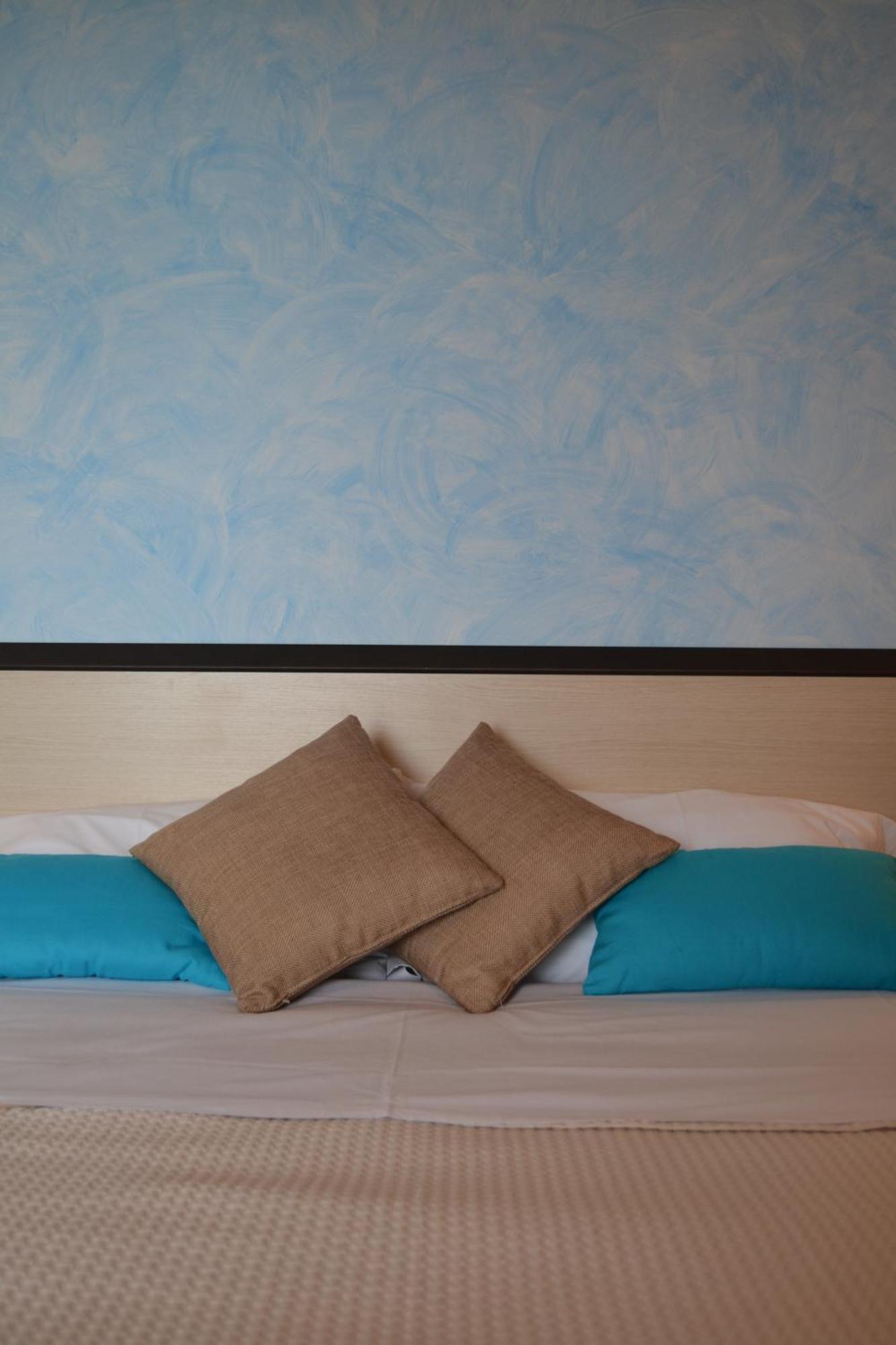 Hotel La Siesta Torino di Sangro Esterno foto